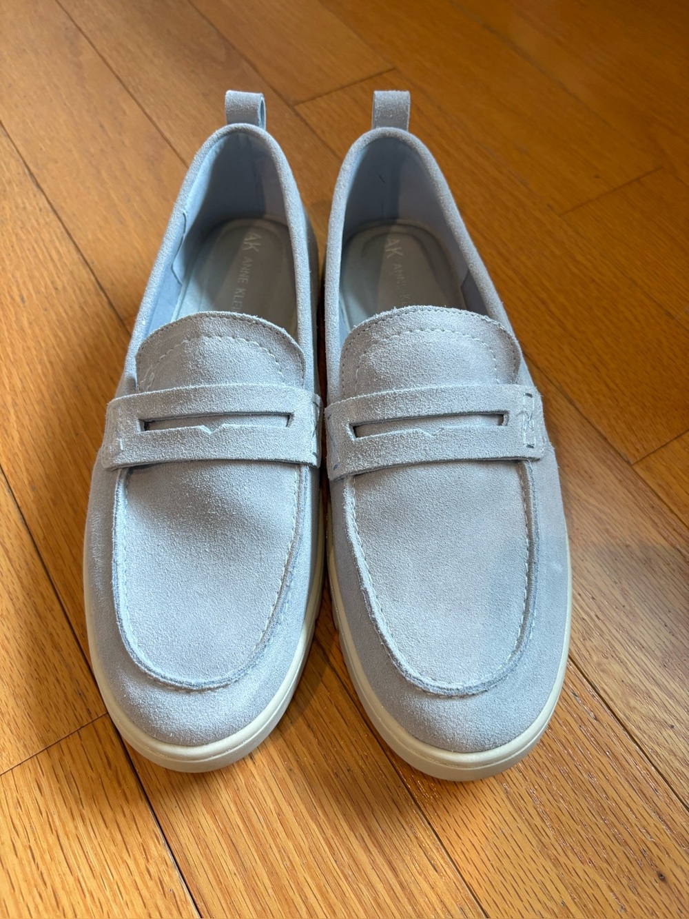 Women’s Shoes
